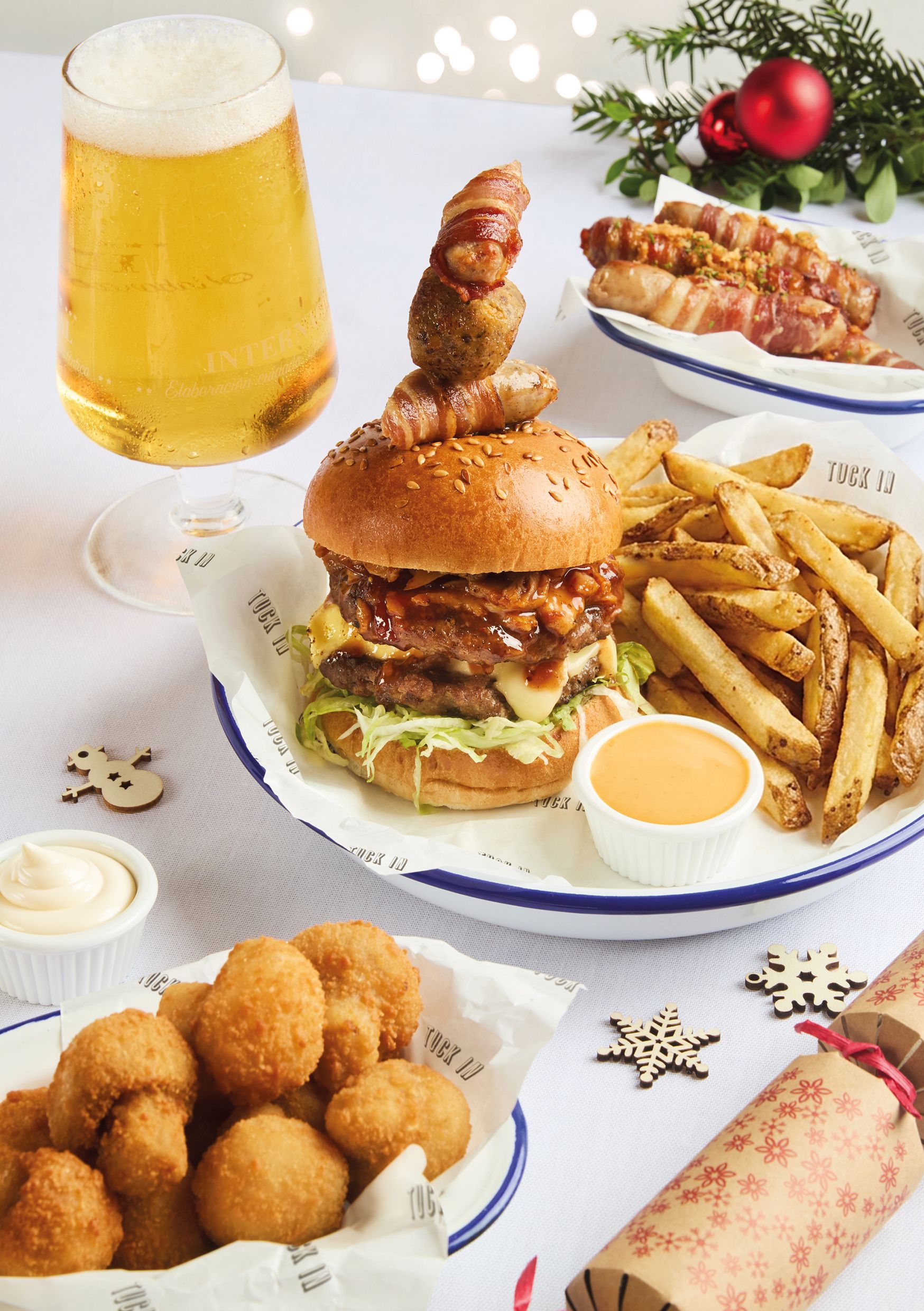 Festive Lunch & Dinner at The Ash Tree in Rugeley